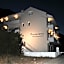 Filoxenia Hotel & Apartments