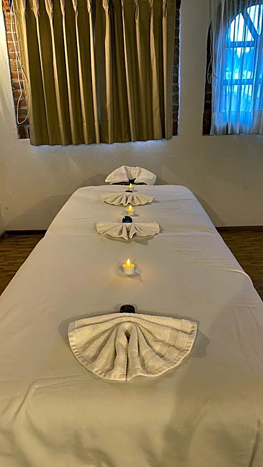 Suites Paraiso Tequis