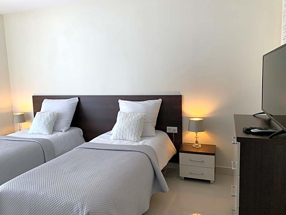 Aparthotel Koroni Home