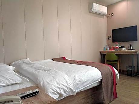 Thank Inn Chain Hotel Zhoukou Shangshui County Yangcheng Park