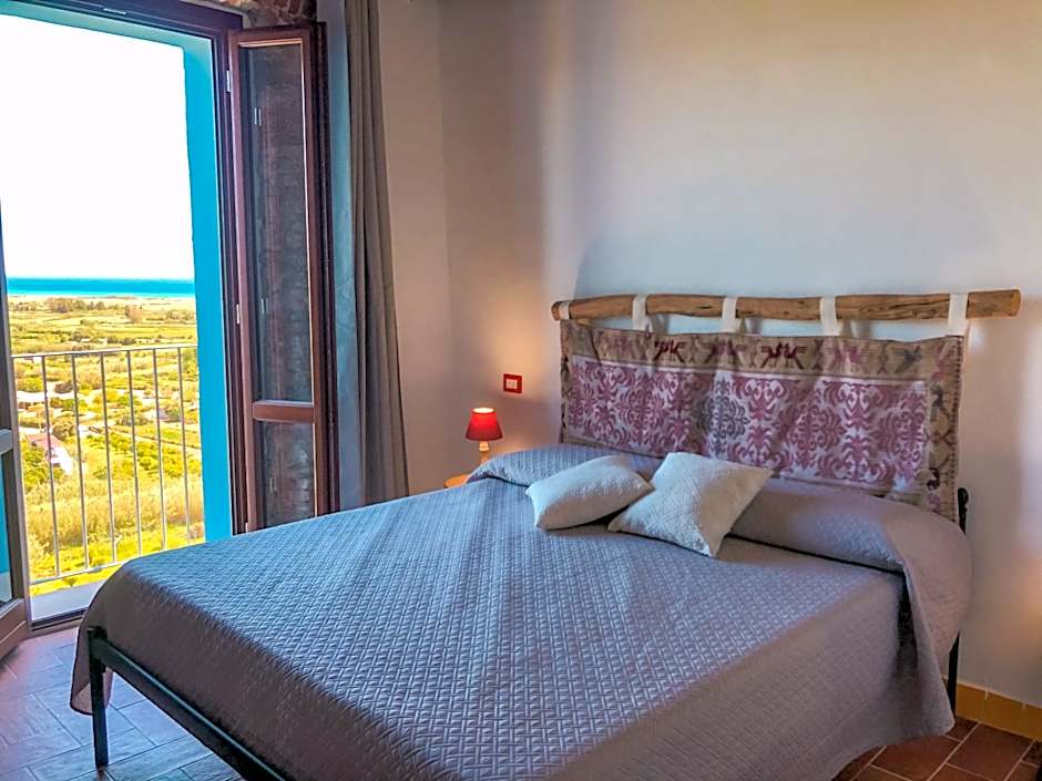 panoramic ROOMS Fora e ' Muros with sea view common terrace , Ammentos Posada