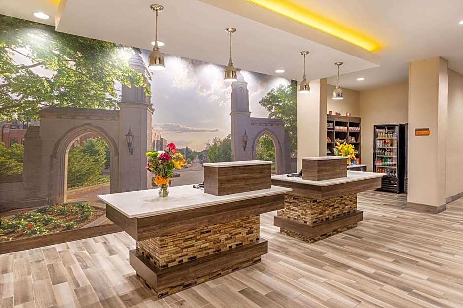 La Quinta by Wyndham Bloomington