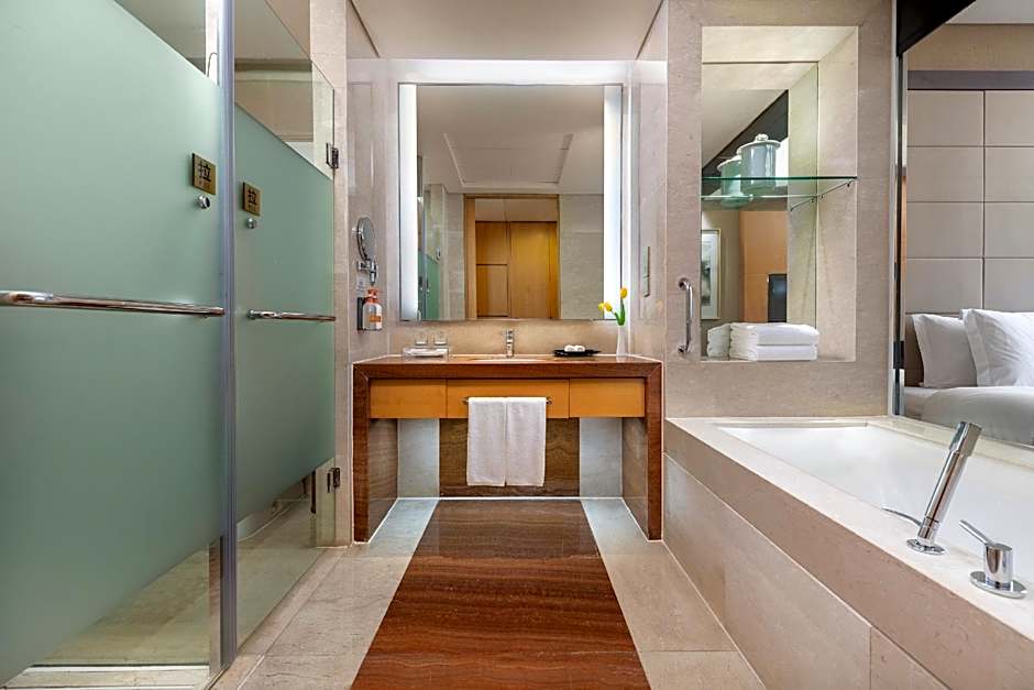 Crowne Plaza Yichang By IHG