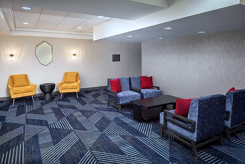 DoubleTree by Hilton Hotel & Suites Pittsburgh Downtown