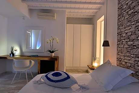 Double or Twin with Surrounding View