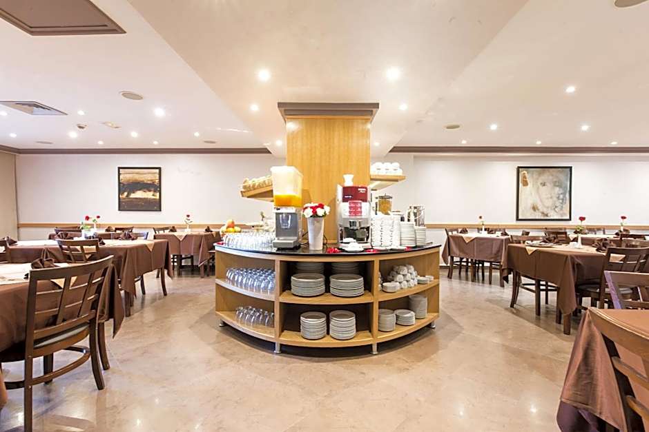 Hotel Almas