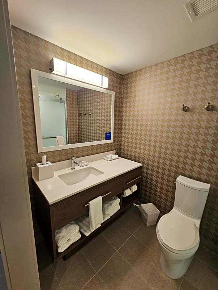 Home2 Suites By Hilton Allentown Bethlehem Airport