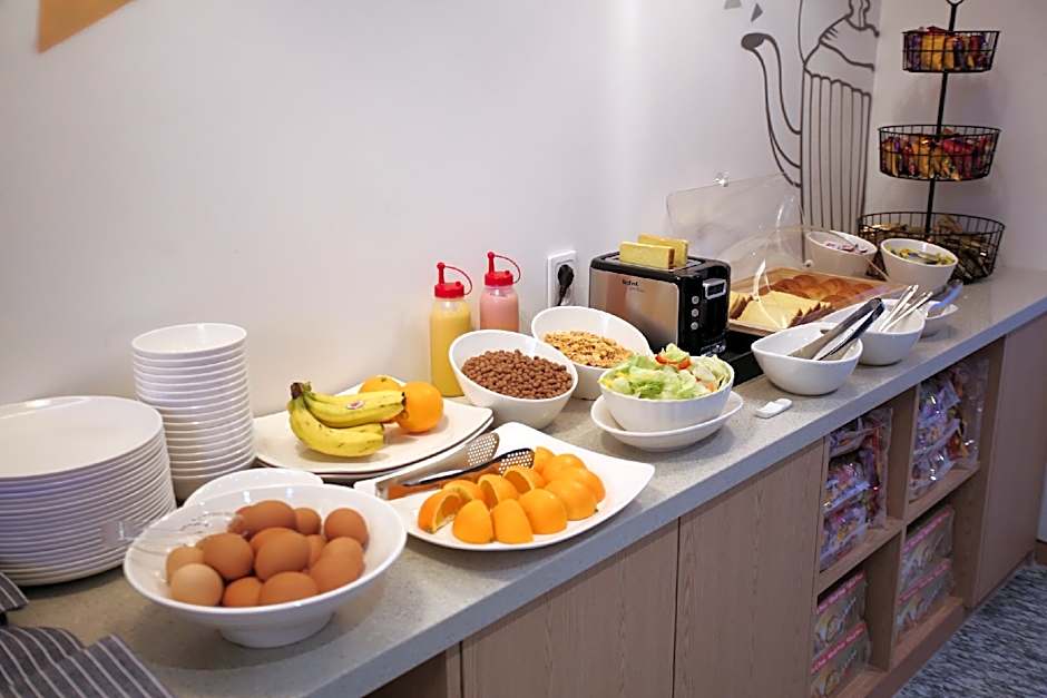Jeonju Mari Hotel Park Store