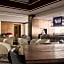 HS HOTSSON Hotel Leon