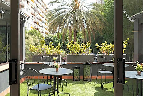 Arenas Atiram Hotel