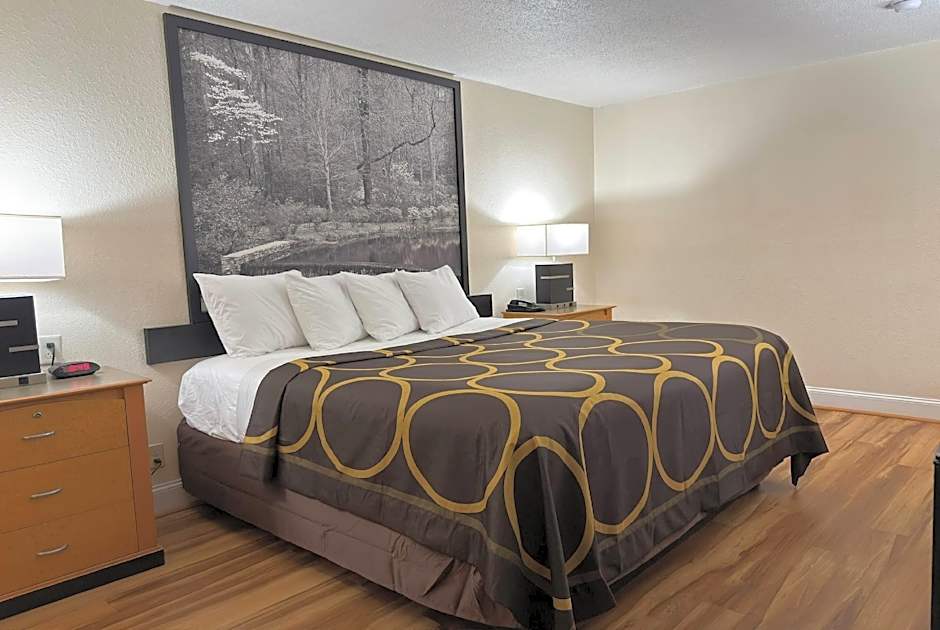 Super 8 by Wyndham Anderson/Clemson Area