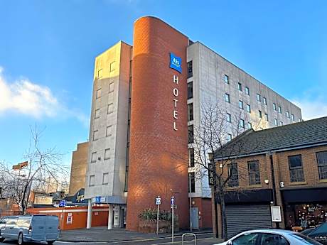 ibis budget Belfast City Centre