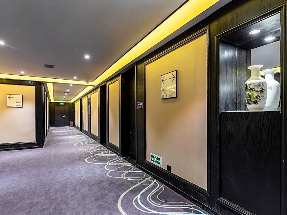 Xana Hotelle·Heyuan Hongxing Road