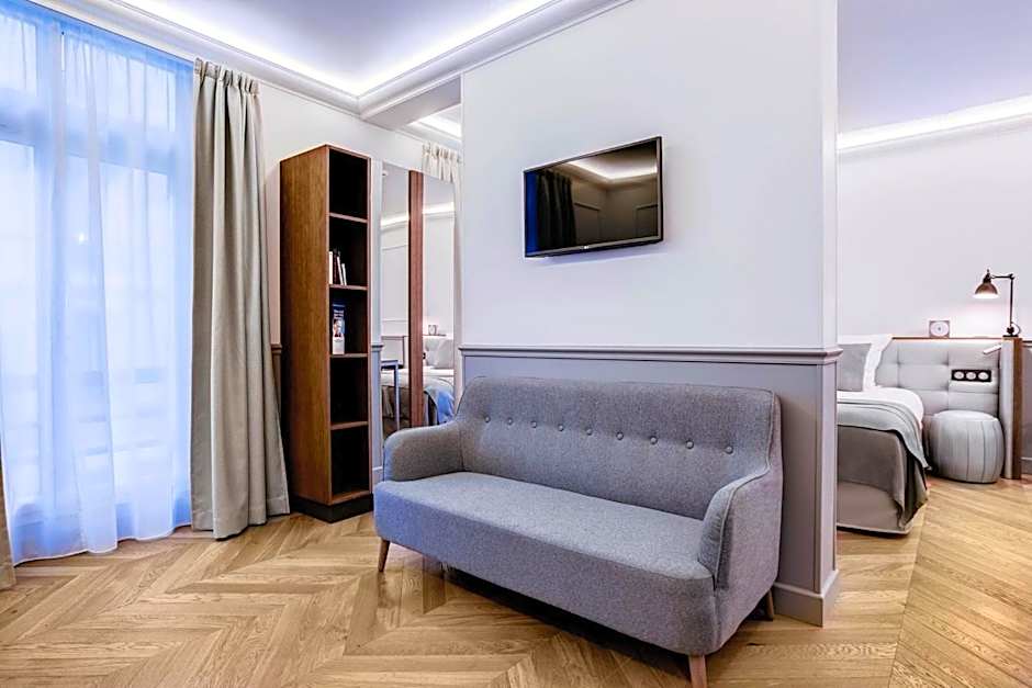 Hotel Petit Lafayette