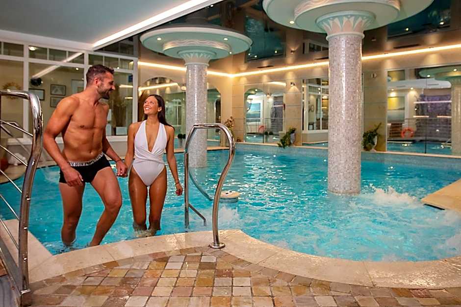 Alexander Hotel Alpine Wellness Dolomites