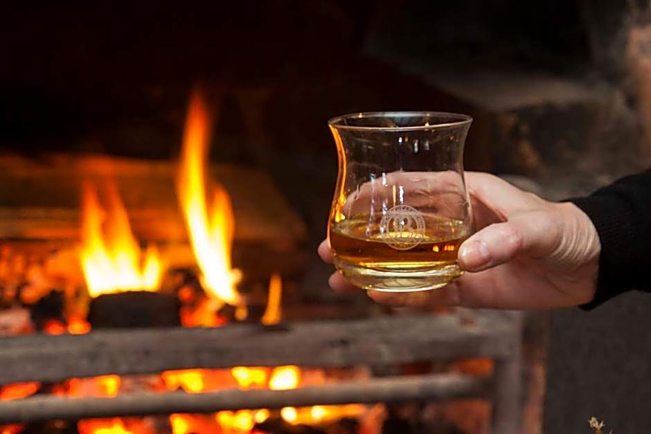 Port Charlotte Hotel