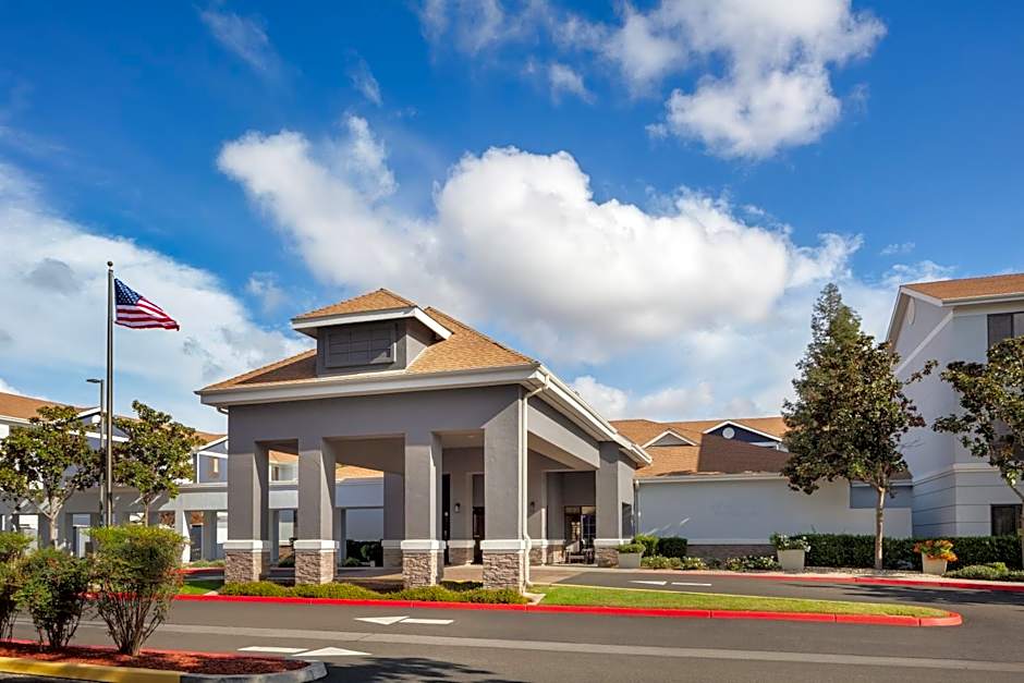 Homewood Suites By Hilton Fresno