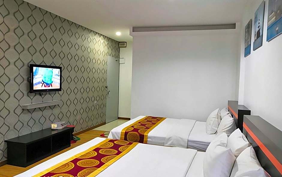 Mega Inn