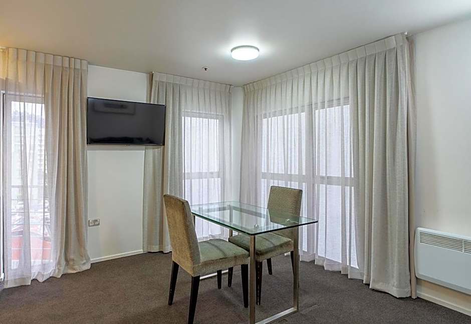 Mercure Wellington Central City Hotel and Apartments
