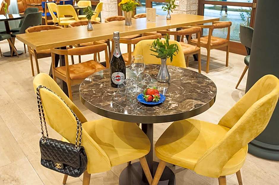 Parnassos Delphi Hotel