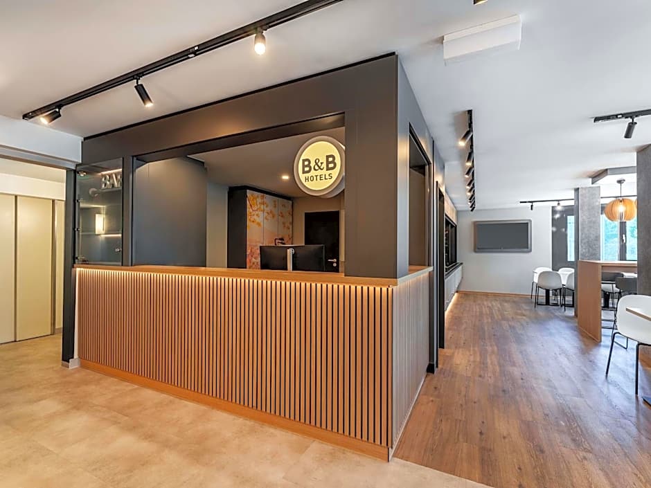 B&B HOTEL Freiburg-West