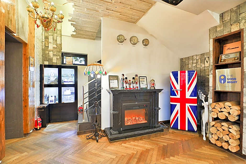 February Boutique Hotel Hwanggeum