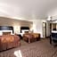 Econo Lodge Inn & Suites