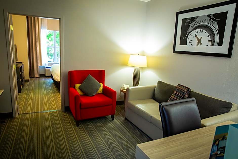 Country Inn & Suites by Radisson, Burlington (Elon), NC