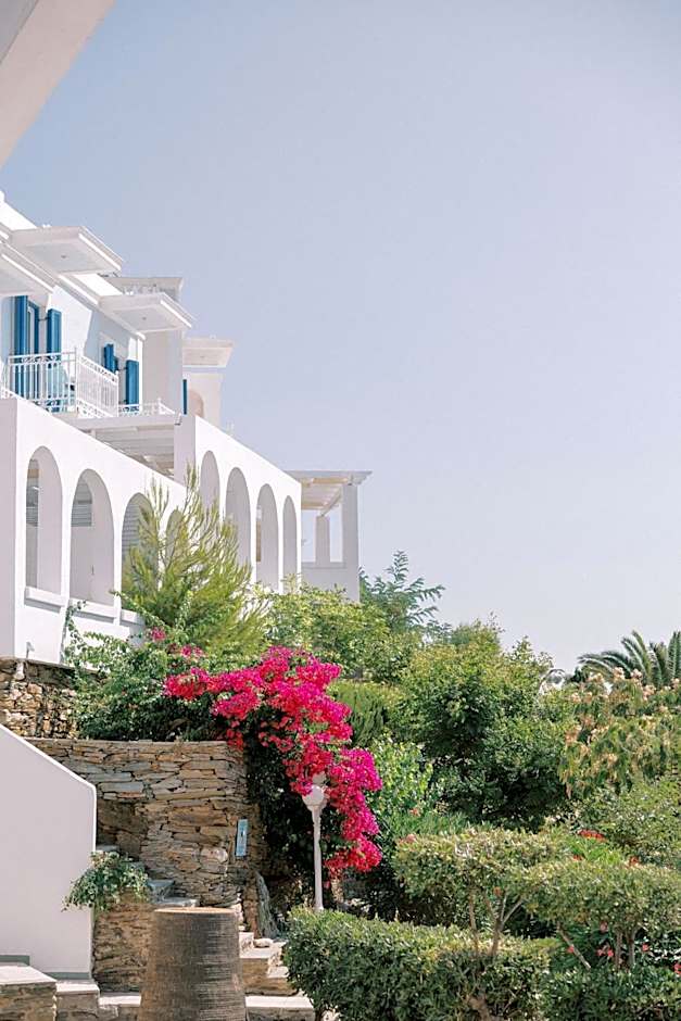 Aneroussa Beach Hotel