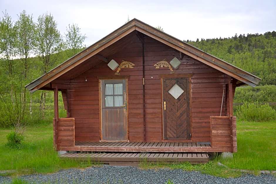 Tenon Eräkievari mökit