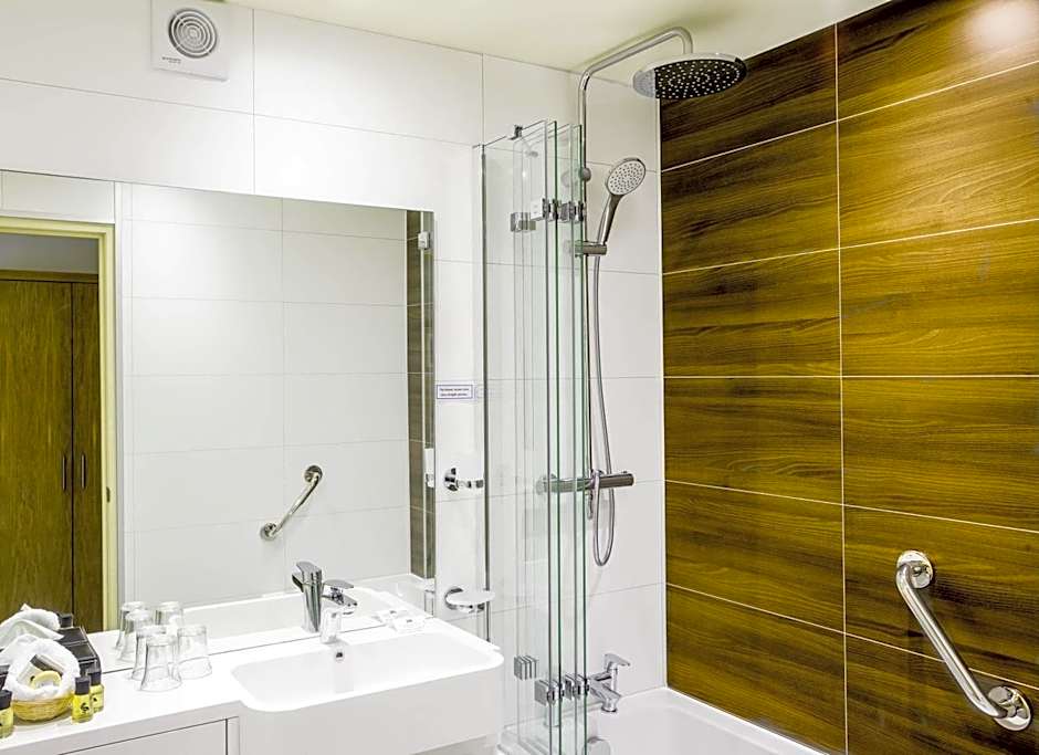 Langstone Cliff Hotel