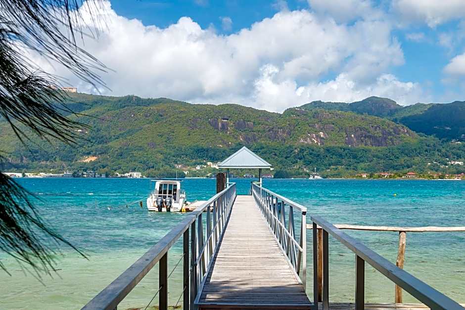 L'Habitation Cerf Island