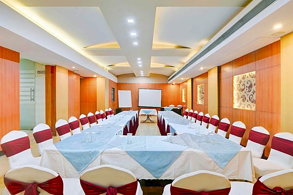 Palette Hotel Nisarga by CheckIn, Bhopal