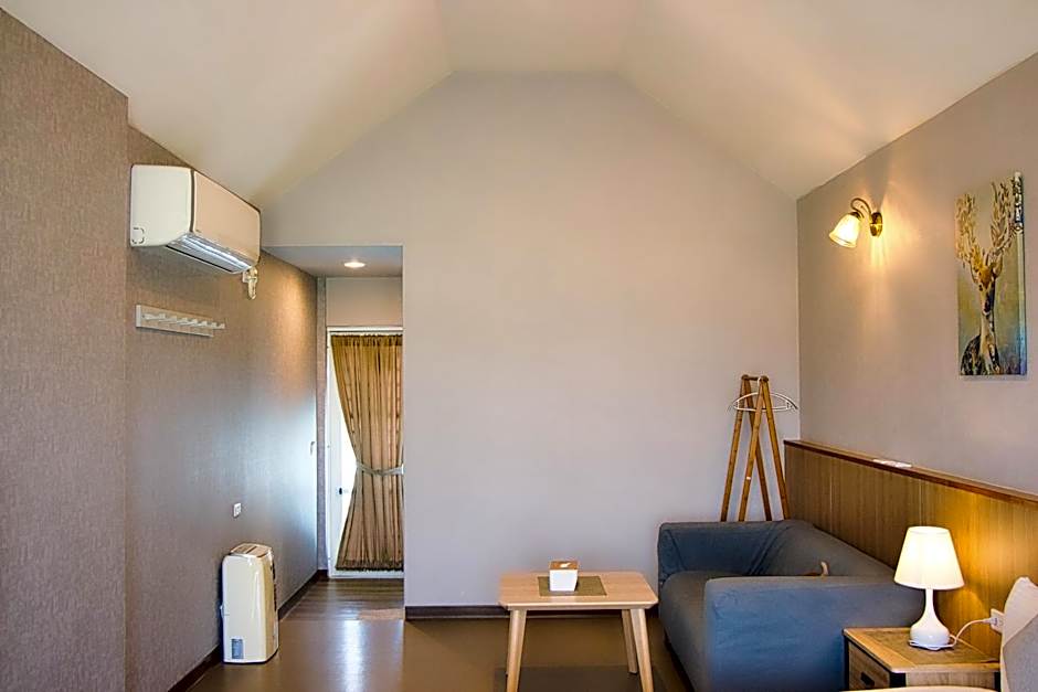 Loju Seaview Homestay