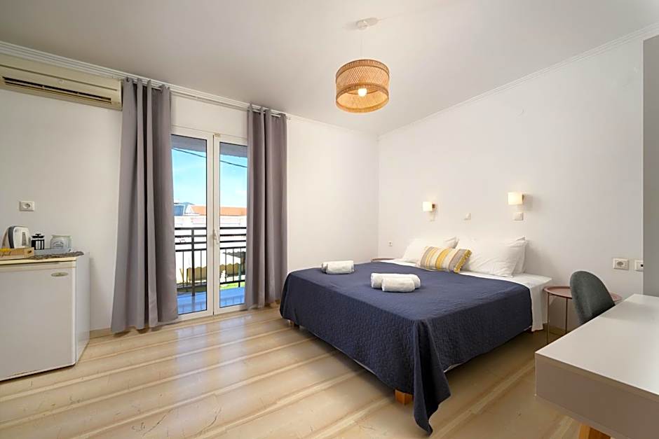 Aquarius Beach Hotel