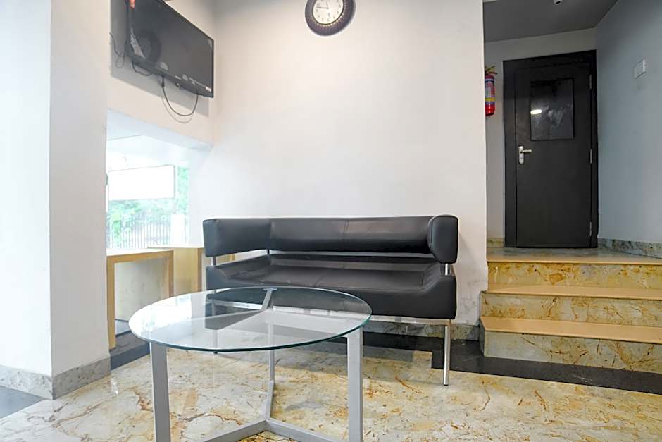 OYO Townhouse 81349 Townhouse Friends Inn – Indore, OH
