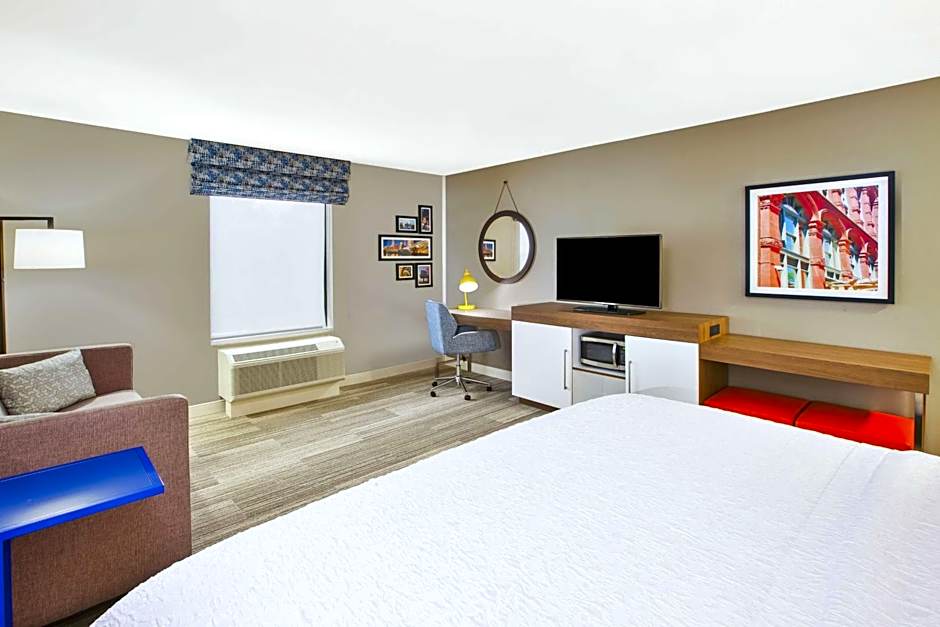 Hampton Inn By Hilton & Suites Oakwood Village-Cleveland