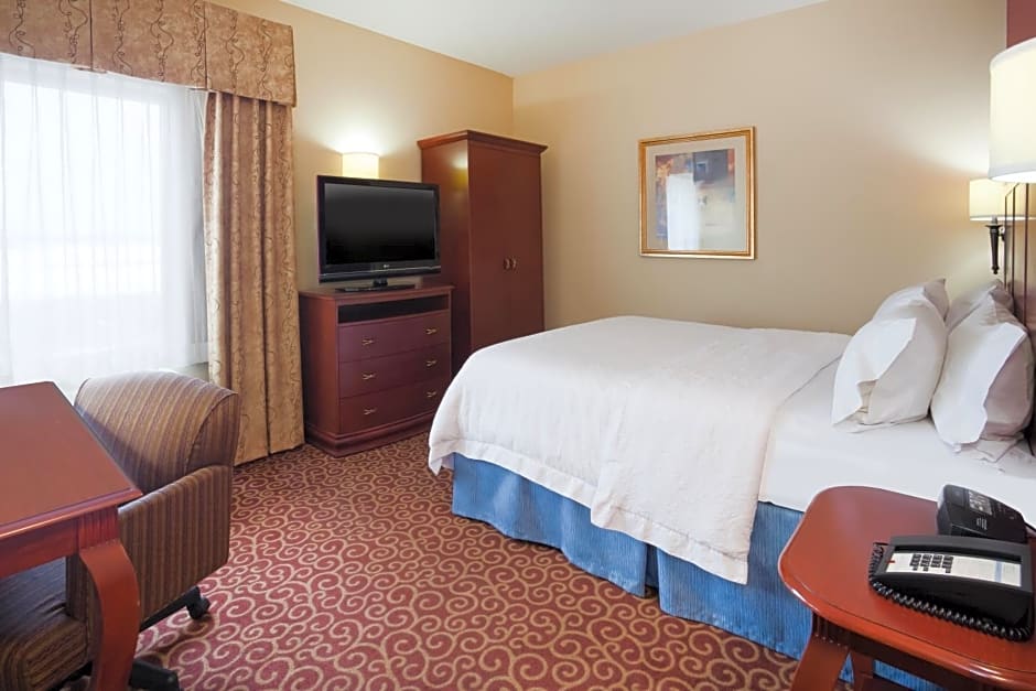 Hampton Inn Fairmont