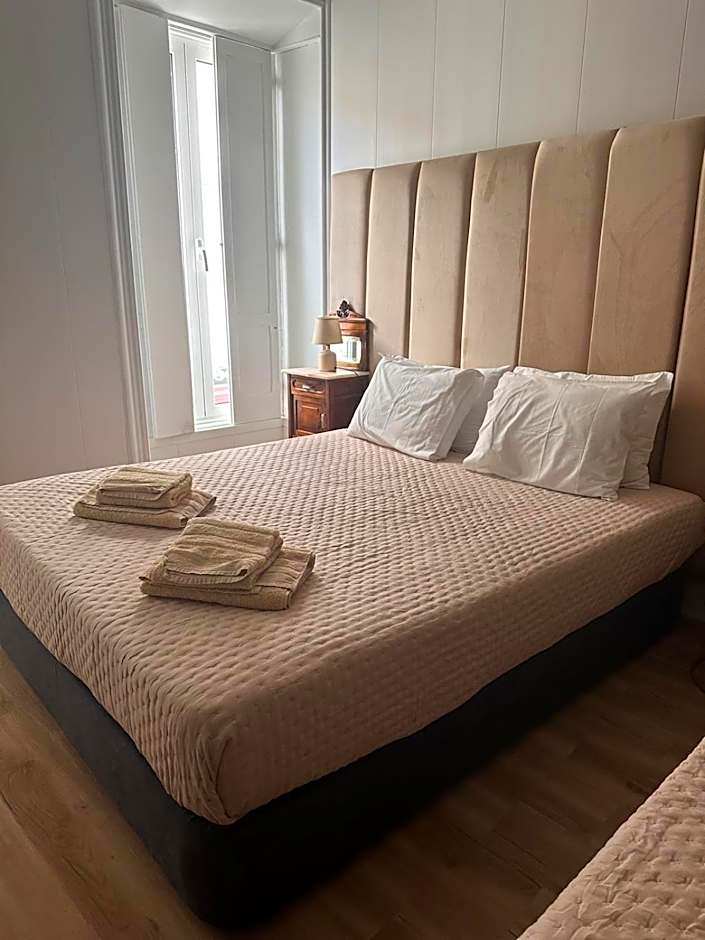 Azor International Hostel