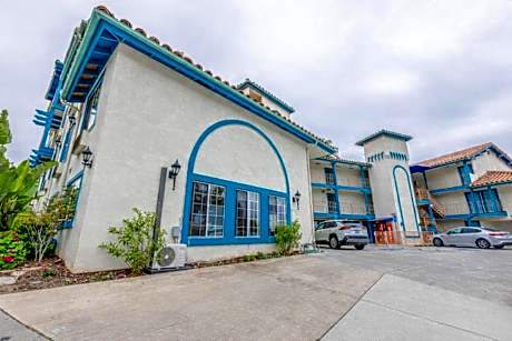 Hotel Avenida - San Clemente