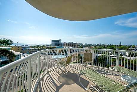 Sunset Sands from Oasis Getaways