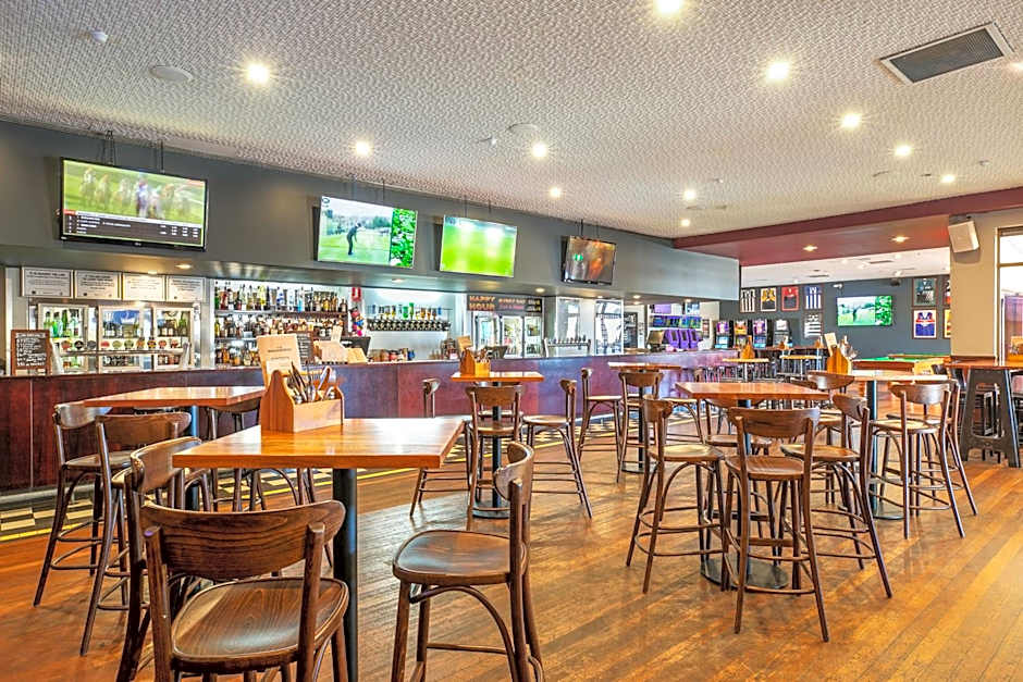 Nightcap at Wanneroo Tavern