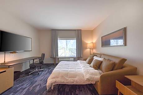 One-Bedroom King Suite with Sofa Bed