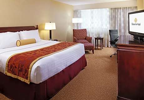 The Clinton Inn Hotel