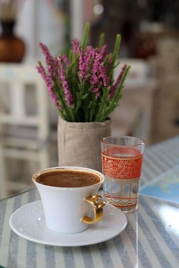 Monat Otel Alaçatı