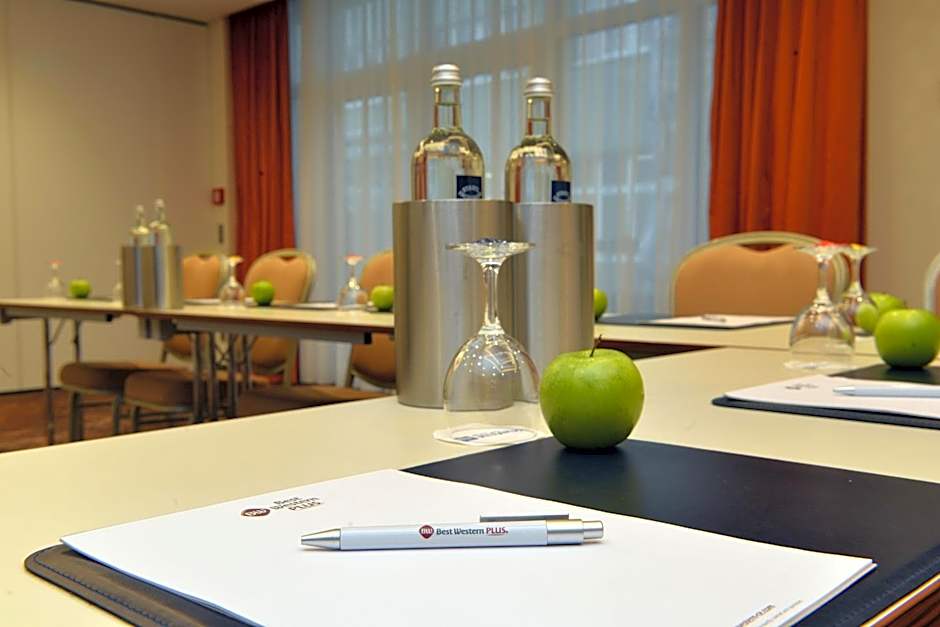 Best Western Plus Delta Park Hotel