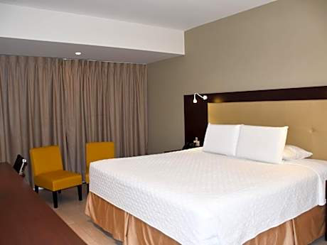 Standard room with two super king size beds