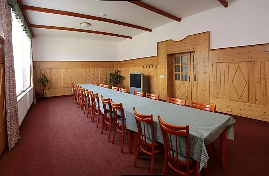 Hotel Zlatý Chlum