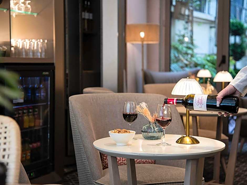 Mercure Paris Montparnasse Raspail