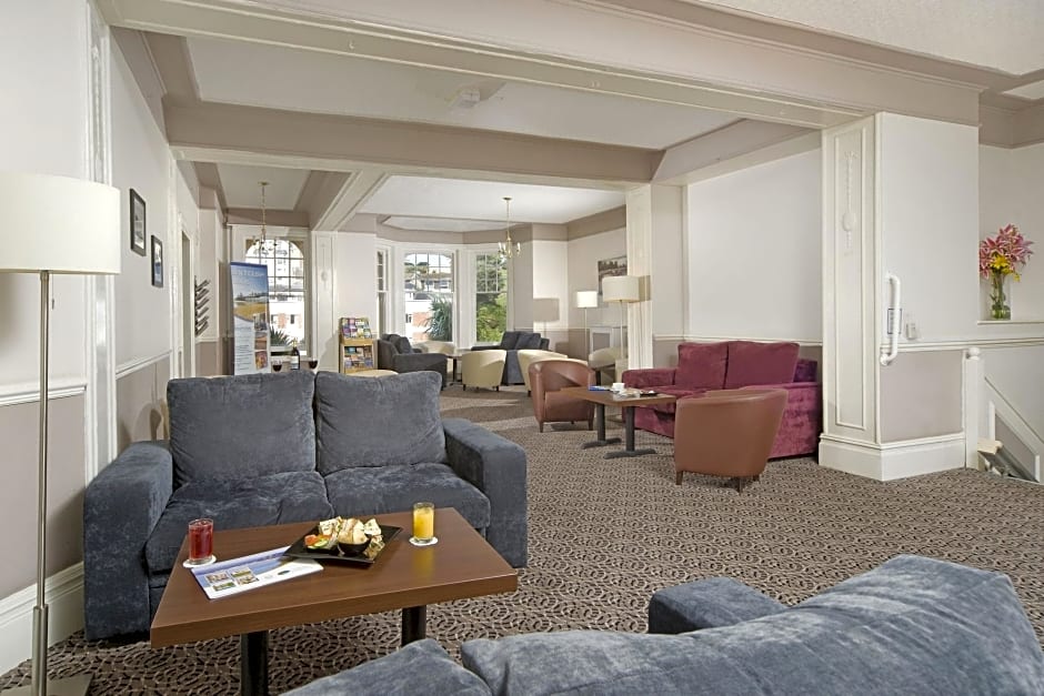 The Dilkhusa Grand Hotel